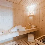 別荘 Bauernhof Lafrenz, Wellnesshaus Strandlaeufer *
