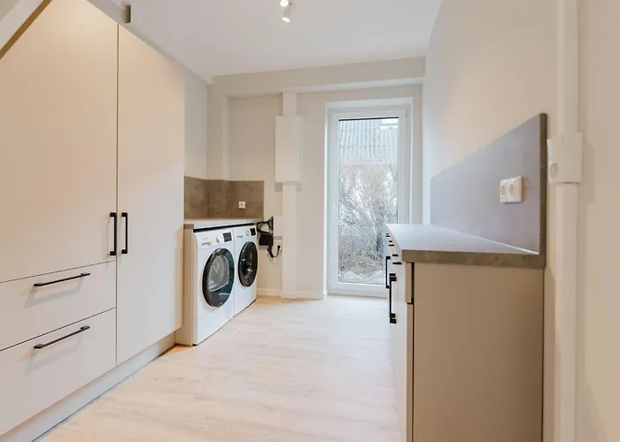 Bauernhof Lafrenz, Wellnesshaus Strandlaeufer * 페마른